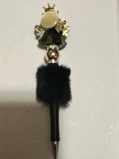 Black Angel on Fuzzy pen