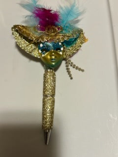Gold fancy mask with feathers