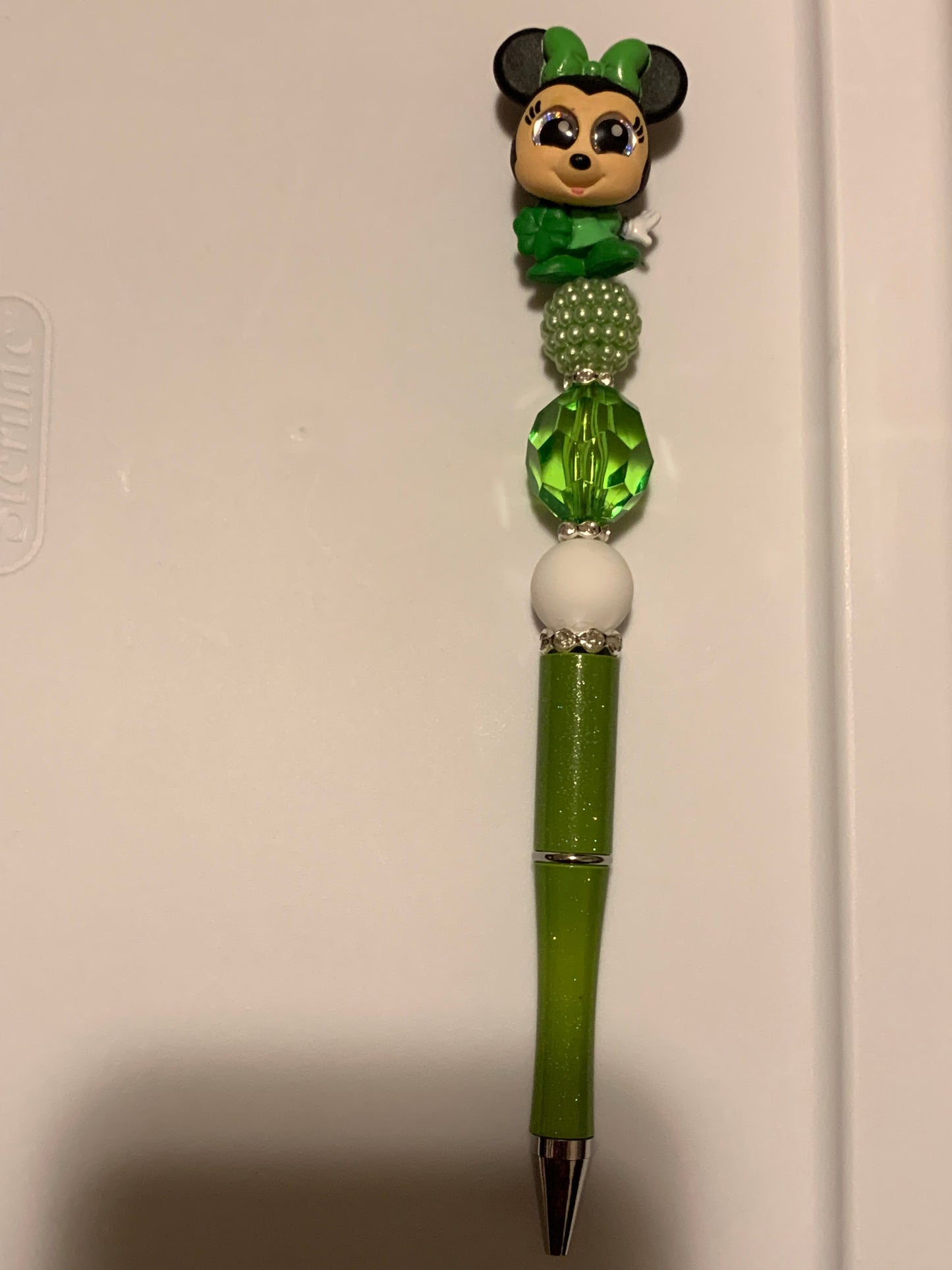 Green minnie bow pen