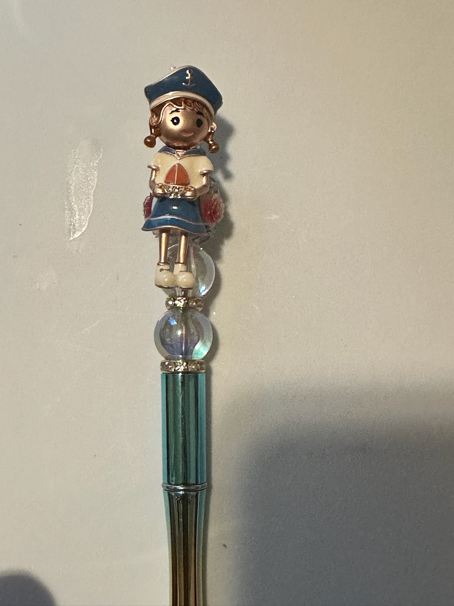 Sailor girl pen