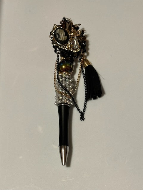 Black and gold fancy pen