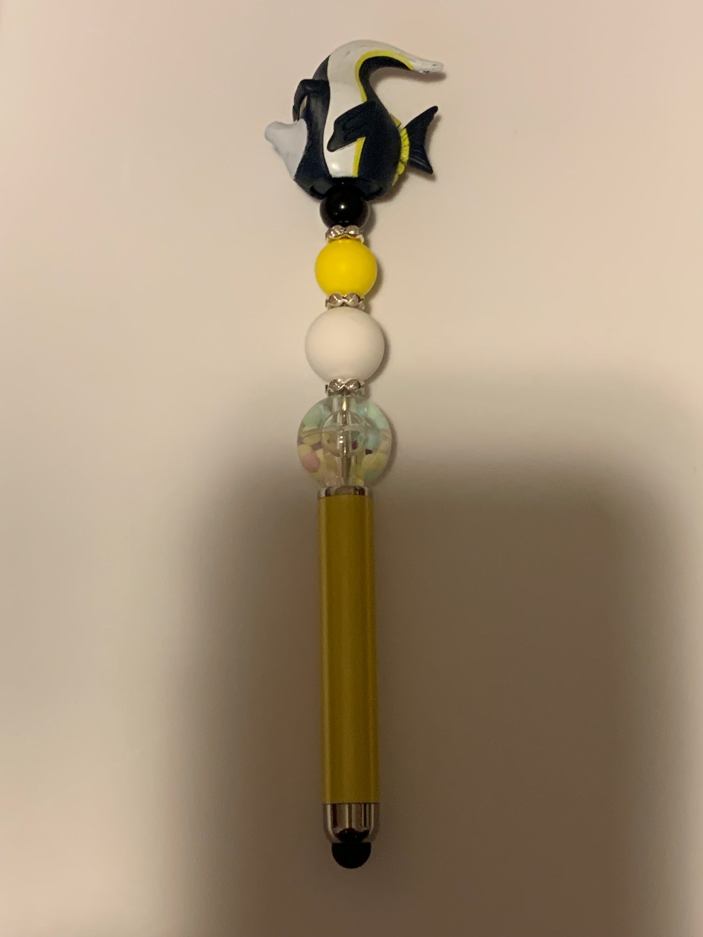 Gill from finding Nemo pen