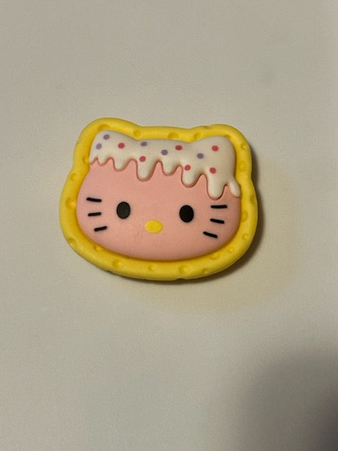 Hello Kitty with icing on top of head