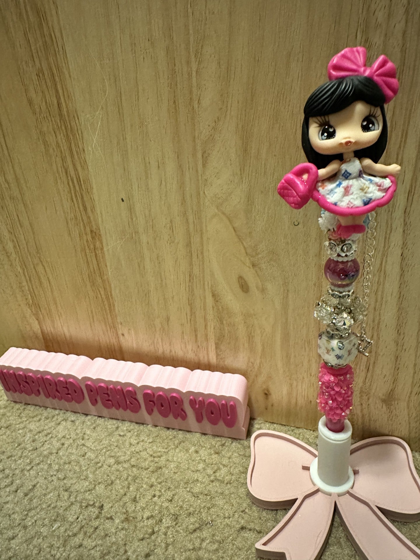 Pink rainbow LV clay girl pen