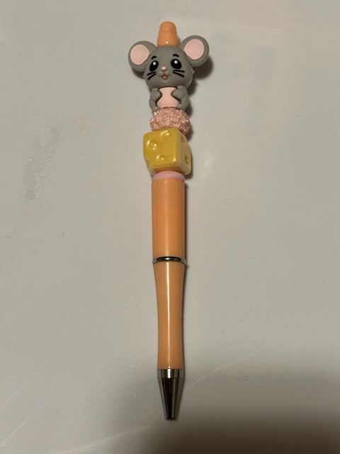 Mouse and Cheese pen