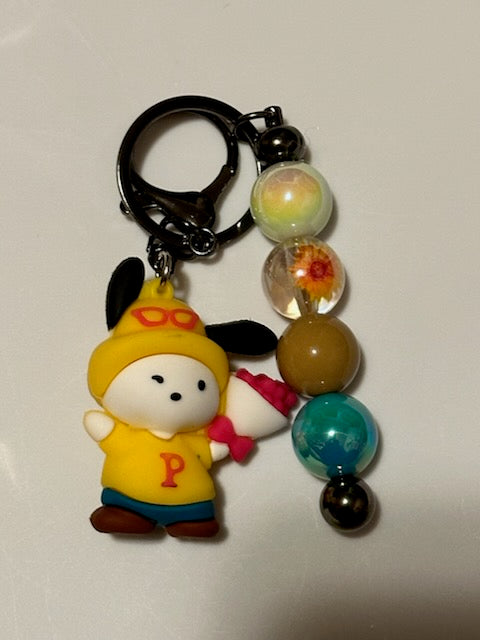 Pochacco keychain with flowers